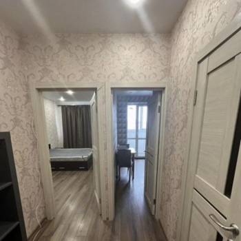 Сдается 1-комнатная квартира, 37 м²