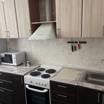 Продается 1-комнатная квартира, 41,3 м²