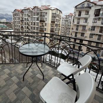 Продается 1-комнатная квартира, 49,3 м²