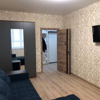 Сдается 1-комнатная квартира, 38 м²