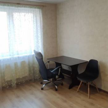 Продается 1-комнатная квартира, 32 м²