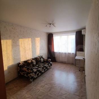 Сдается 1-комнатная квартира, 32,7 м²