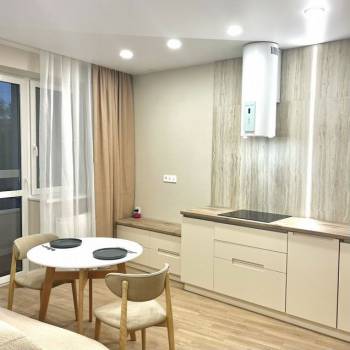 Продается 1-комнатная квартира, 40 м²