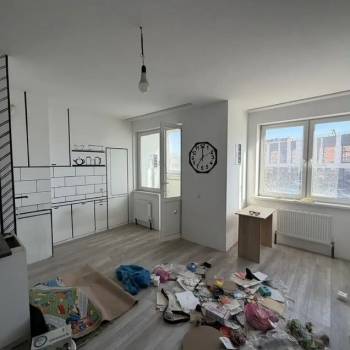 Продается 1-комнатная квартира, 50 м²