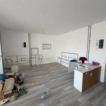 Продается 1-комнатная квартира, 50 м²