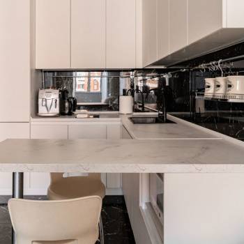 Продается 2-х комнатная квартира, 49 м²