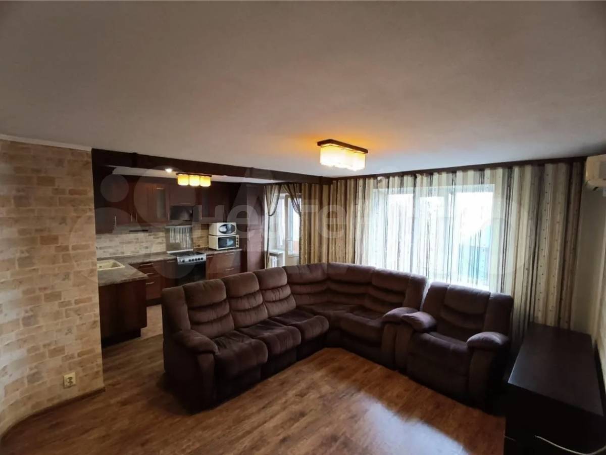 Сдам 3-х комнатную квартиру, ул. Зиповская