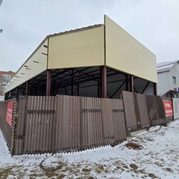 Сдается Нежилое помещение, 300 м²