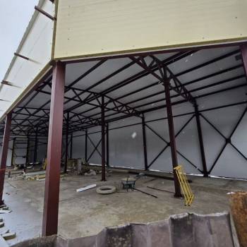 Сдается Нежилое помещение, 300 м²