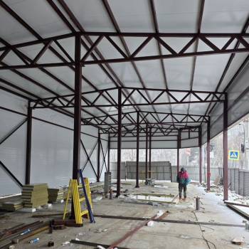 Сдается Нежилое помещение, 300 м²