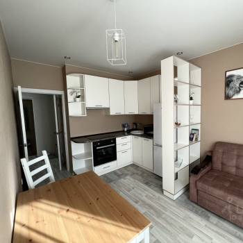 Продается 1-комнатная квартира, 38,5 м²