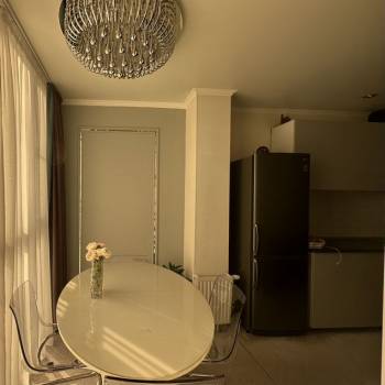 Продается 1-комнатная квартира, 43 м²