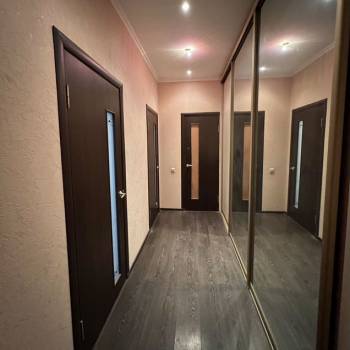 Продается 1-комнатная квартира, 39 м²