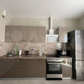 Сдается 1-комнатная квартира, 40 м²