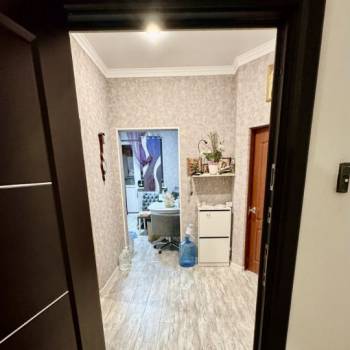 Продается 1-комнатная квартира, 52 м²