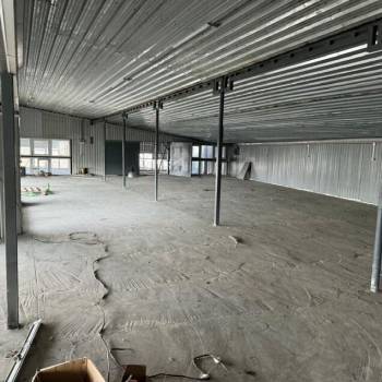 Сдается Нежилое помещение, 250 м²