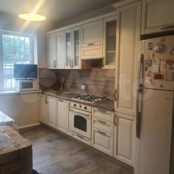 Продается Дом, 180 м²