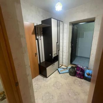 Продается 1-комнатная квартира, 41 м²