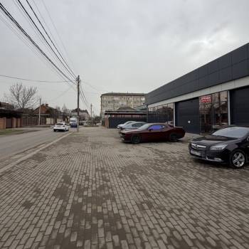 Сдается Нежилое помещение, 210 м²