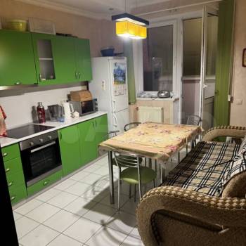 Сдается 1-комнатная квартира, 45 м²