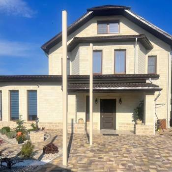 Продается Дом, 300 м²