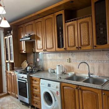 Сдается Многокомнатная квартира, 80 м²