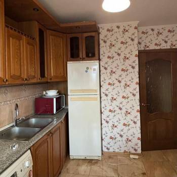 Сдается Многокомнатная квартира, 80 м²