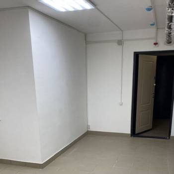 Сдается Нежилое помещение, 17 м²