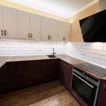 Сдается 2-х комнатная квартира, 61 м²