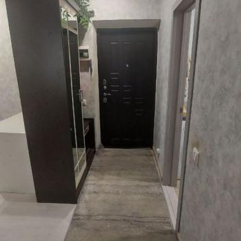 Продается 1-комнатная квартира, 36 м²