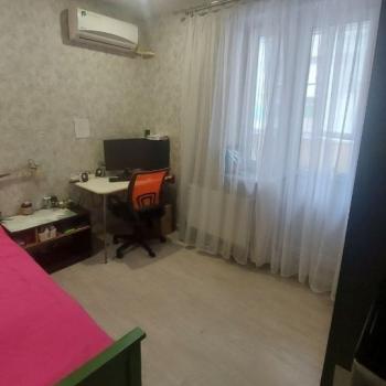 Продается 1-комнатная квартира, 36 м²