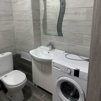 Сдается 1-комнатная квартира, 50 м²