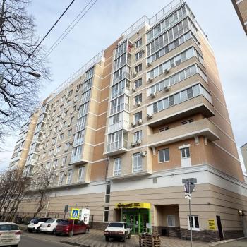 Продается 1-комнатная квартира, 40 м²