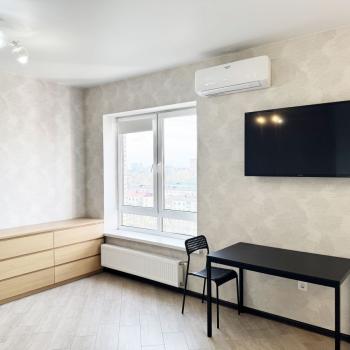 Продается 1-комнатная квартира, 40 м²