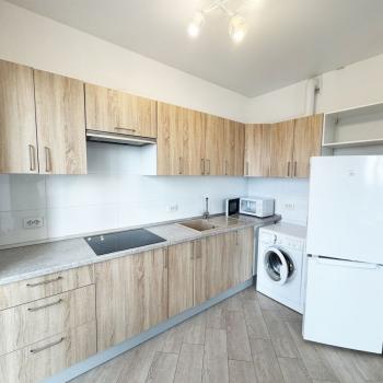 Продается 1-комнатная квартира, 40 м²