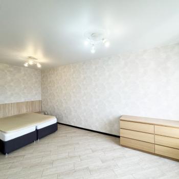 Продается 1-комнатная квартира, 40 м²