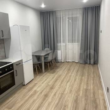 Сдается 2-х комнатная квартира, 62,5 м²