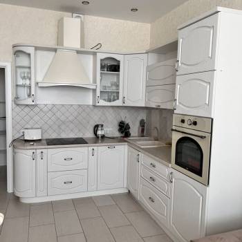 Сдается 2-х комнатная квартира, 87 м²