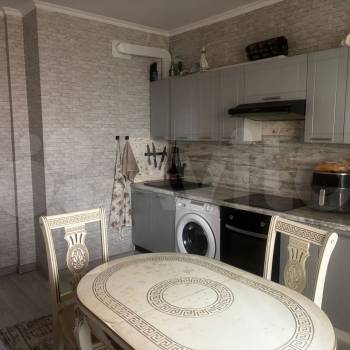 Продается 2-х комнатная квартира, 73 м²