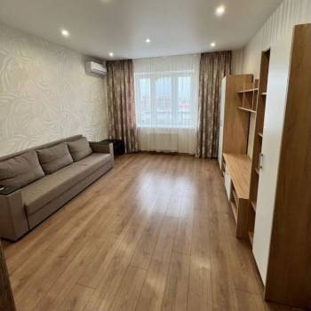 Сдается 2-х комнатная квартира, 58 м²