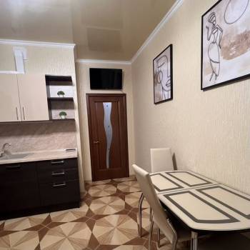 Сдается 1-комнатная квартира, 50 м²