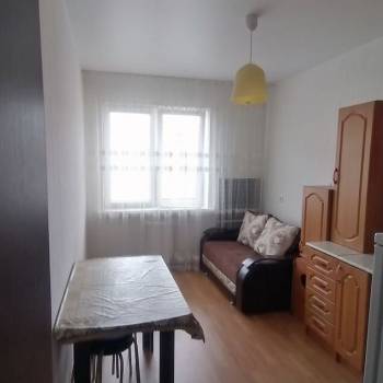 Продается 1-комнатная квартира, 39,7 м²