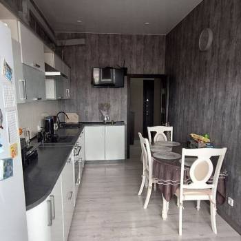 Продается 2-х комнатная квартира, 60 м²