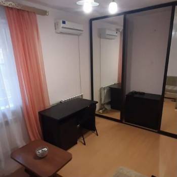 Продается 1-комнатная квартира, 27 м²