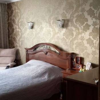 Продается Многокомнатная квартира, 80 м²