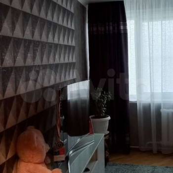 Продается Многокомнатная квартира, 80 м²