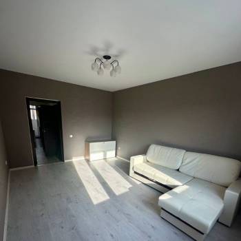 Сдается 1-комнатная квартира, 46 м²