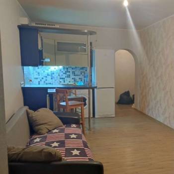 Сдается 1-комнатная квартира, 32 м²