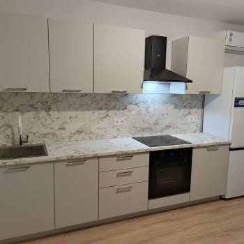 Сдается 2-х комнатная квартира, 55 м²