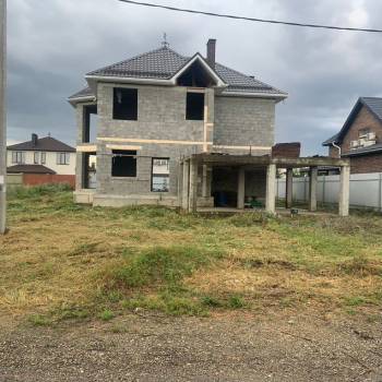 Продается Дом, 200 м²